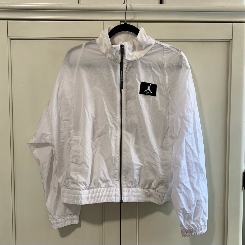 Jordan Womens Windbreaker Size Large